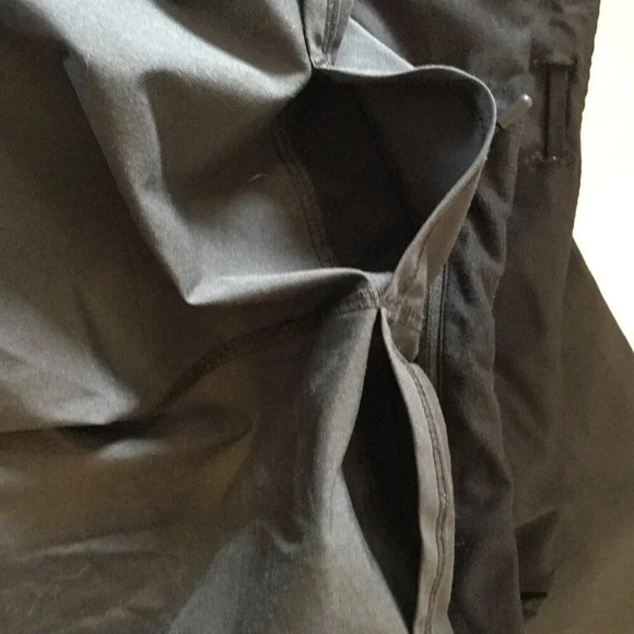 Lululemon Run lightweight straight leg Breathable Pant yoga Black SZ 10 - Picture 11 of 16